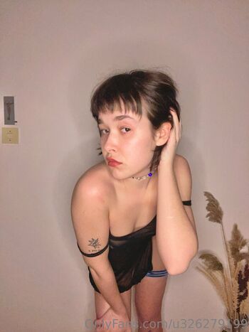 Full leaked Katana miko private photo