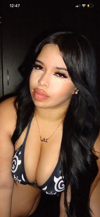 Full leaked Katbladee private onlyfans photo