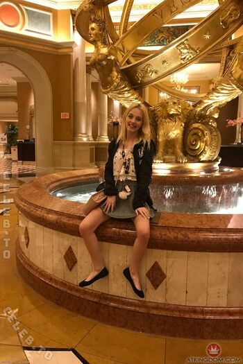 Full leaked Kate bloom private photo