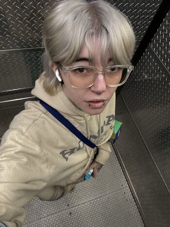 Full leaked Kate lavender private photo