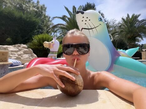 Full leaked Kate li private photo
