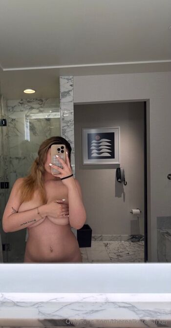 Full leaked Kate parker private photo