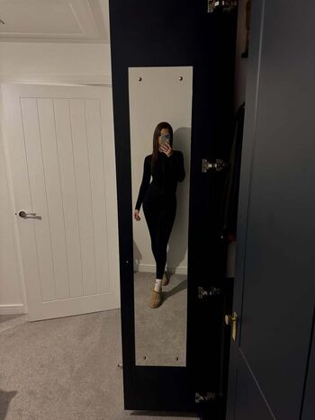 Full leaked Kate tracey page private onlyfans photo