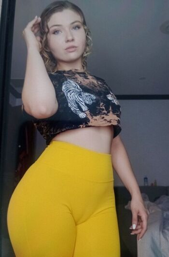 Full leaked Kateluv private photo