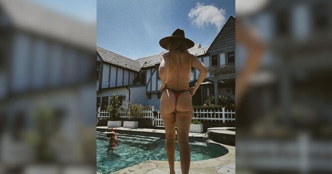 Full leaked Katehudson private photo