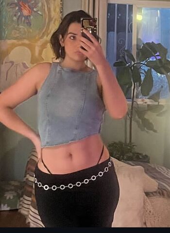 Full leaked Katelavrentios private photo