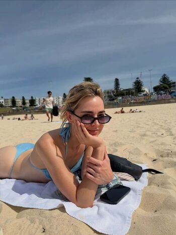 Full leaked Katelyn tarver private photo