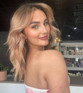 Full leaked Katemareecooper private photo
