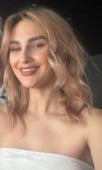 Full leaked Katemareecooper private photo