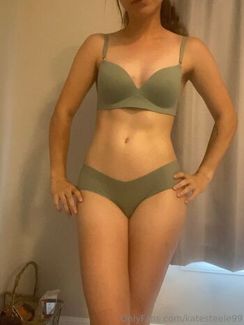 Full leaked Katesteele private photo
