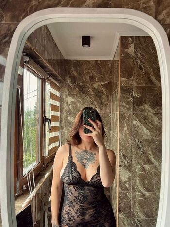 Full leaked Kathie private photo