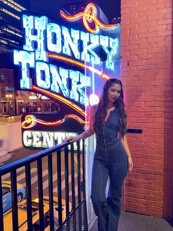 Full leaked Kathryn melvin private onlyfans photo