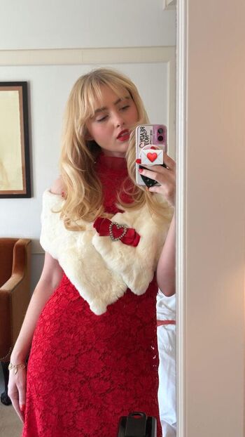 Full leaked Kathryn newton page private onlyfans photo