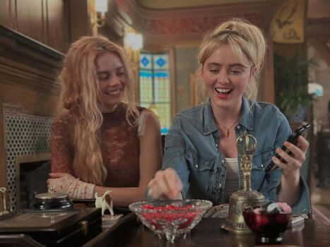 Full leaked Kathrynton page private onlyfans photo