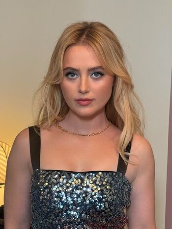 Full leaked Kathrynton private photo