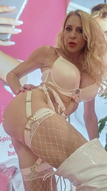 Full leaked Kathys secret private photo