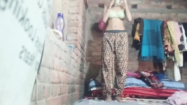 Full leaked Katie arora private photo