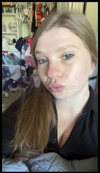 Full leaked Katie lindeen private photo