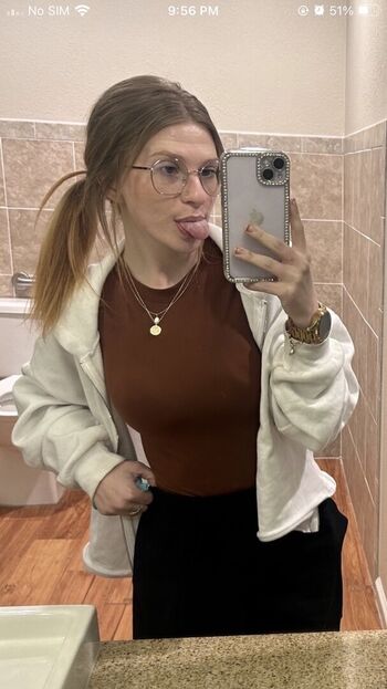 Full leaked Katie lindeen private photo