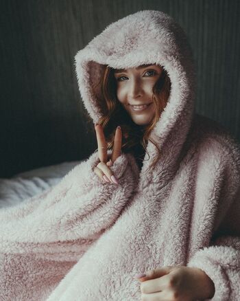 Full leaked Katiecooper private onlyfans photo