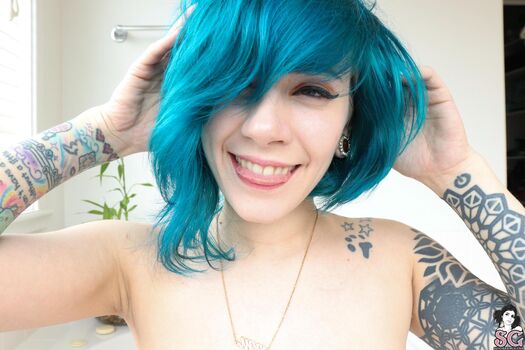 Full leaked Katiekatx private photo