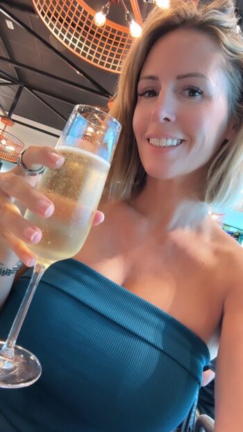 Full leaked Katiemarieliving private onlyfans photo