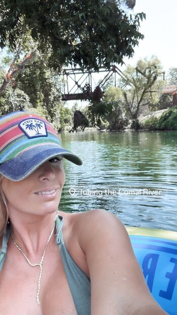 Full leaked Katiemarieliving private onlyfans photo