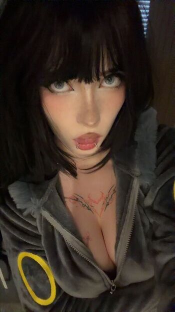 Full leaked Katiewynnz private photo