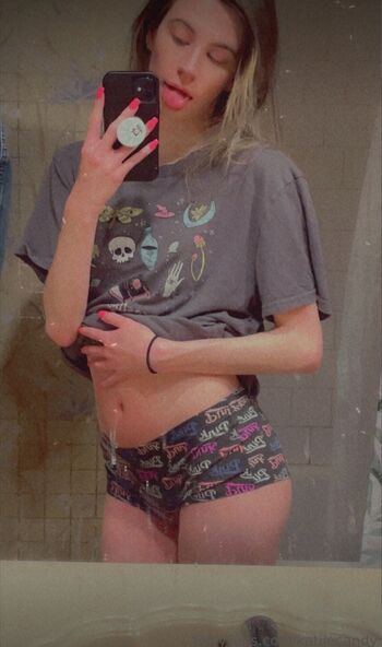 Full leaked Katiiecandy private photo