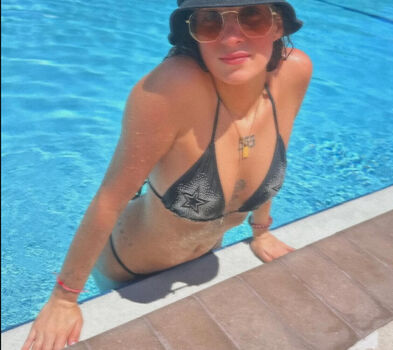 Full leaked Kativy private onlyfans photo