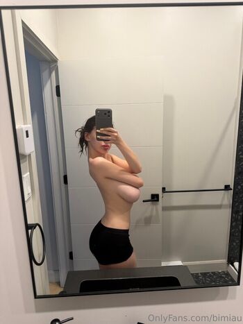 Full leaked Katkimikimi private photo