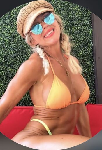 Full leaked Katrinnadorsh private photo