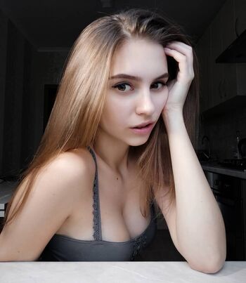 Full leaked Katuhamelnyk private photo