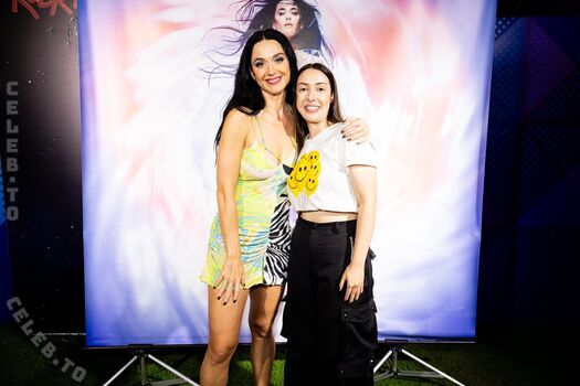Full leaked Katy perry  page private photo