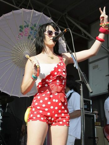 Full leaked Katy perry private photo