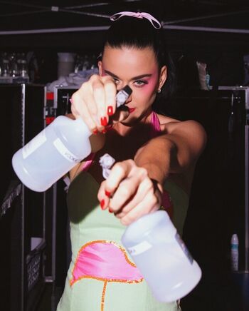 Full leaked Katy perry private photo