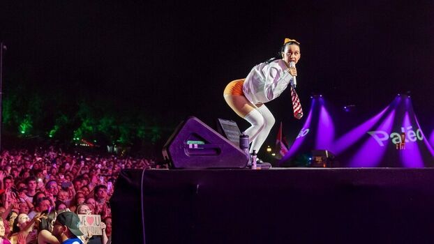 Full leaked Katy perry page private photo