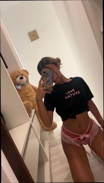 Full leaked Katyaaquinn private onlyfans photo