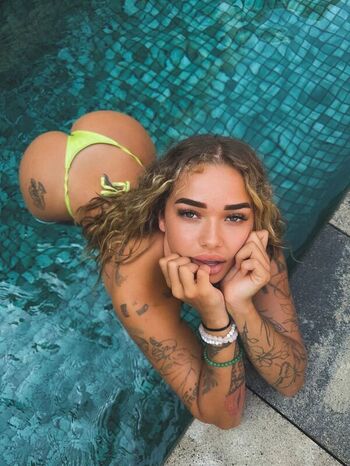 Full leaked Katysancheskiihott private photo