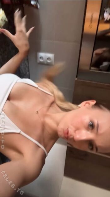 Full leaked Kawaiityra private photo