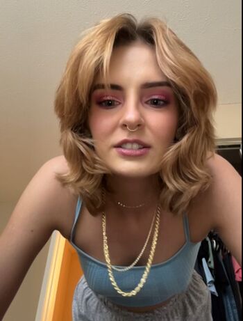 Full leaked Kaykay private photo