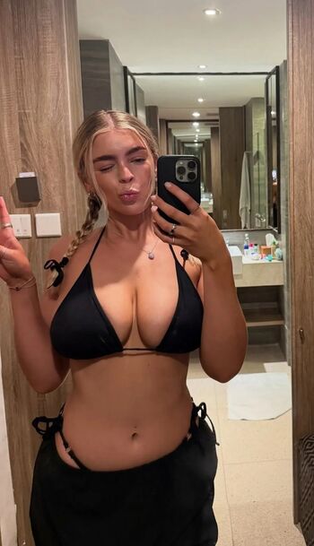 Full leaked Kayla g private photo