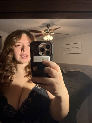 Full leaked Kayla valentine private onlyfans photo