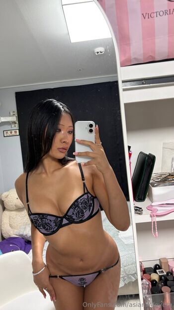 Full leaked Kayla vy  page private photo