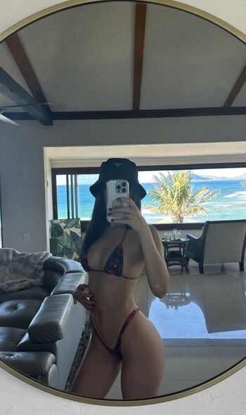 Full leaked Kayla vy  page private onlyfans photo