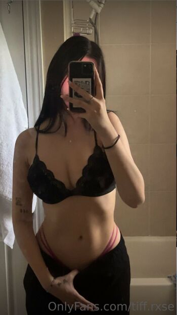 Full leaked Kayla vy  page private onlyfans photo