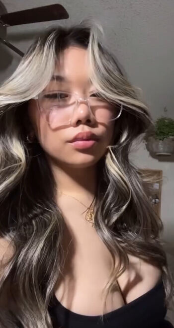 Full leaked Kayla vy  page private onlyfans photo