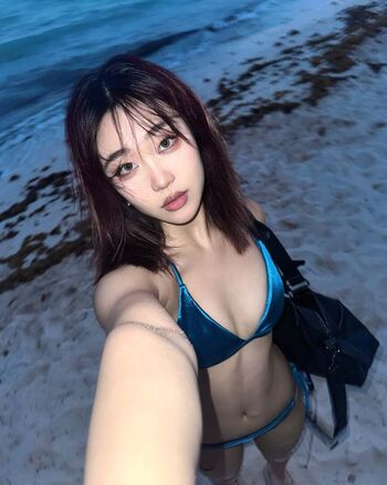 Full leaked Kayla vy  page private onlyfans photo