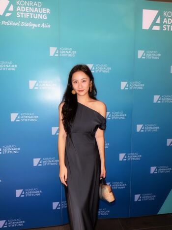 Full leaked Kayla vy  page private onlyfans photo