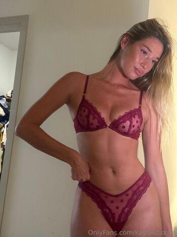 Full leaked Kaylaazjones private photo